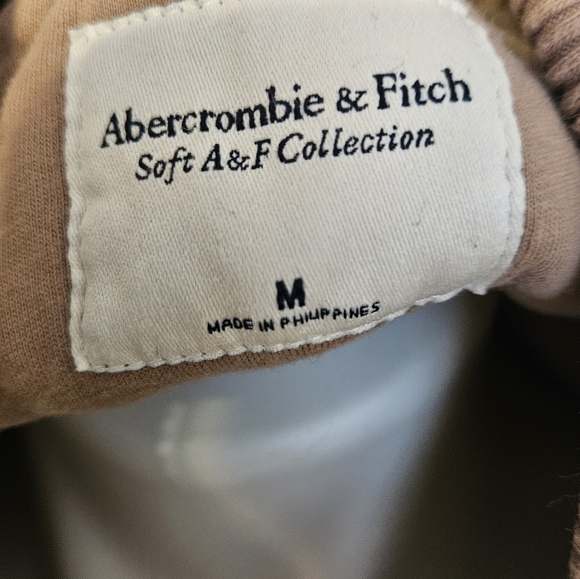 Abercrombie and Fitch Quilted Bomber Jacket Size Medium EUC - Picture 9 of 12